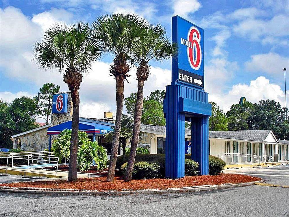 Knights Inn Jacksonville At Dix Ellis Trail Exterior photo